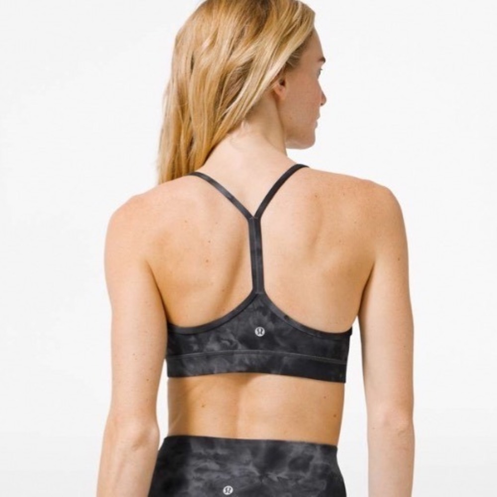 Lululemon Flow Y Bra Nulu Diamond Dye Pitch Grey Graphite Grey W2BWYS Size 4